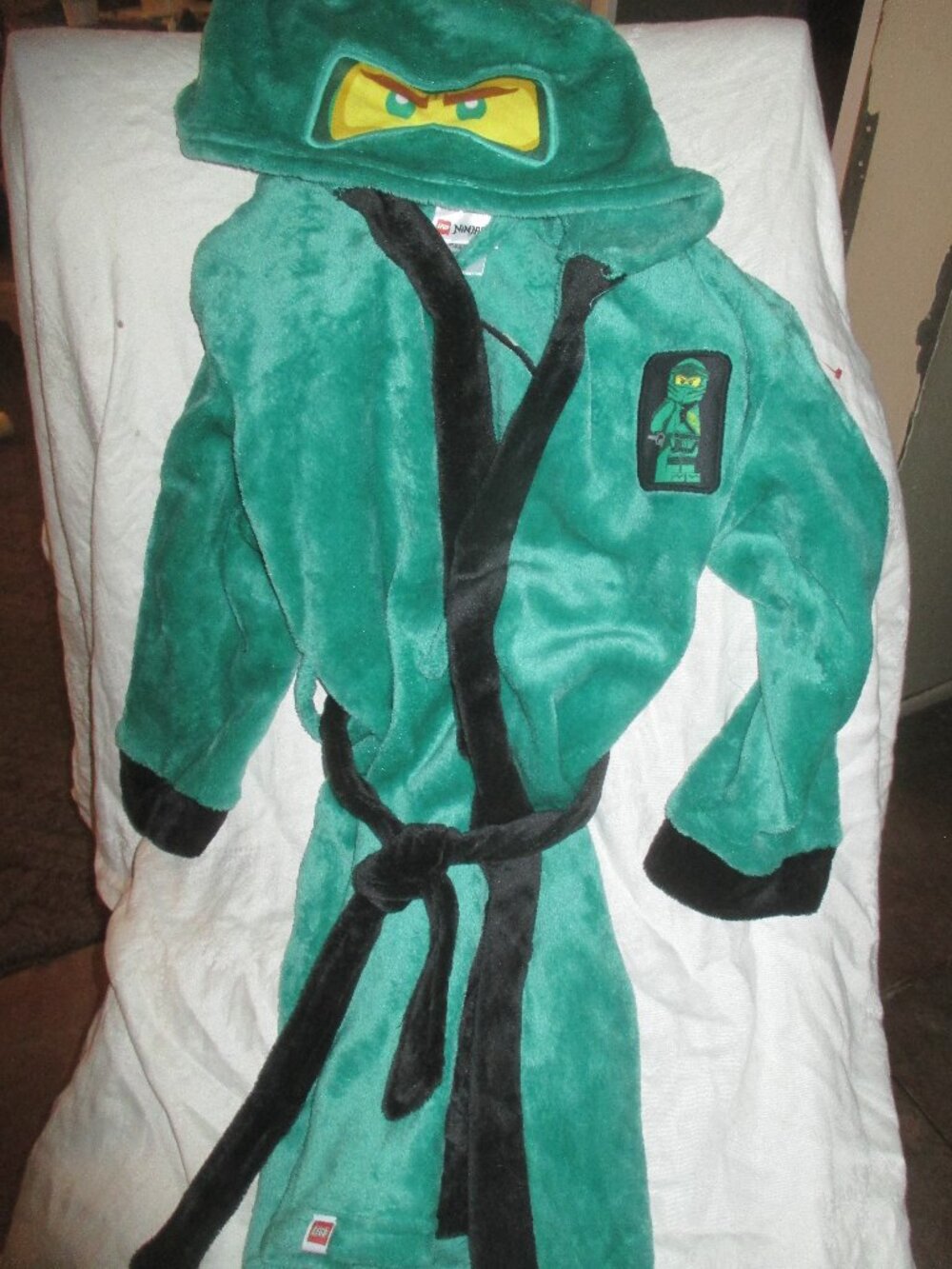 LEGO Robe Boys Size 8 Green Ninjago Lloyd Team Ninjago Fleece Hooded